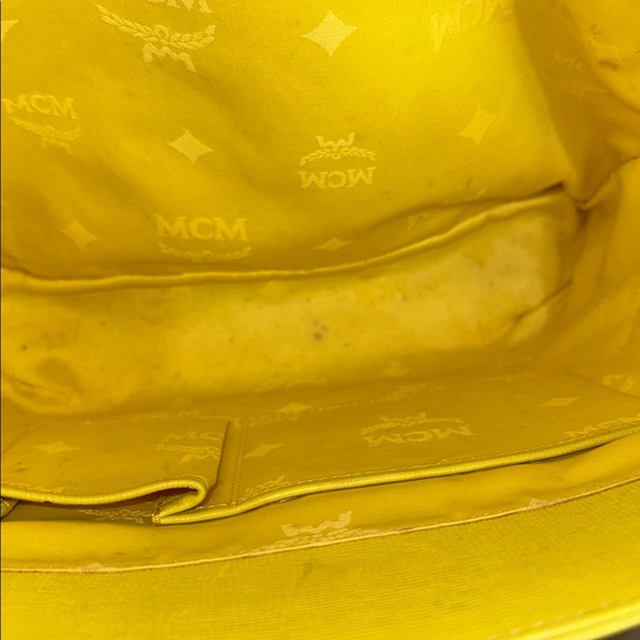 MCM Yellow Tote Bag - Picture 6 of 17